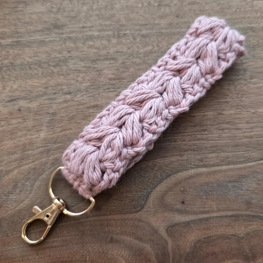 Handmade Crochet Wristlet Keychain Dusty Pink Floral Puff Gold Clasp Key Fob